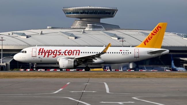 Самолет Airbus A320-Neo авиакомпании Pegasus в аэропорту Внуково-2