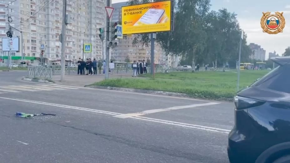 Автомобиль сбил мальчика на самокате на пешеходном переходе в Ярославле - РИА Новости, 1920, 03.09.2026
