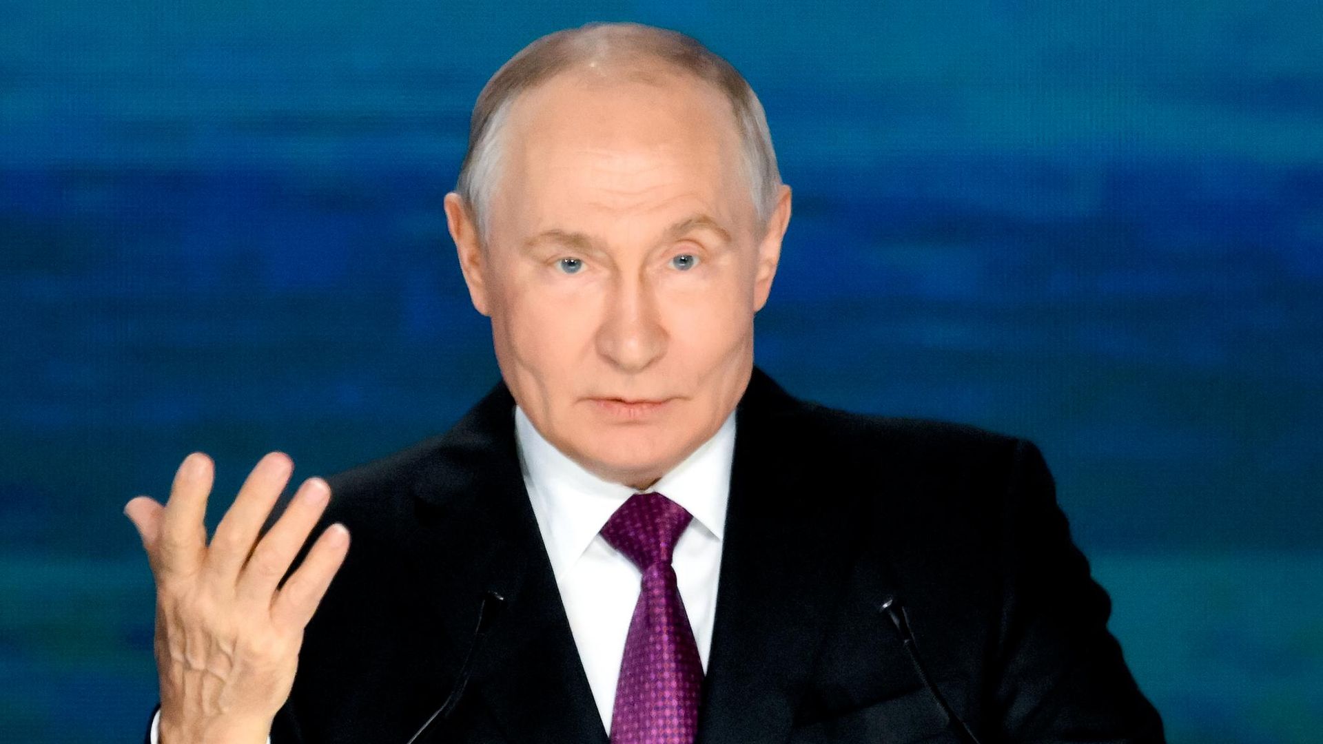 Президент России Владимир Путин на пленарной сессии Восточного экономического форума Президент России Владимир Путин на пленарной сессии Восточного экономического форума - РИА Новости, 1920, 04.09.2026