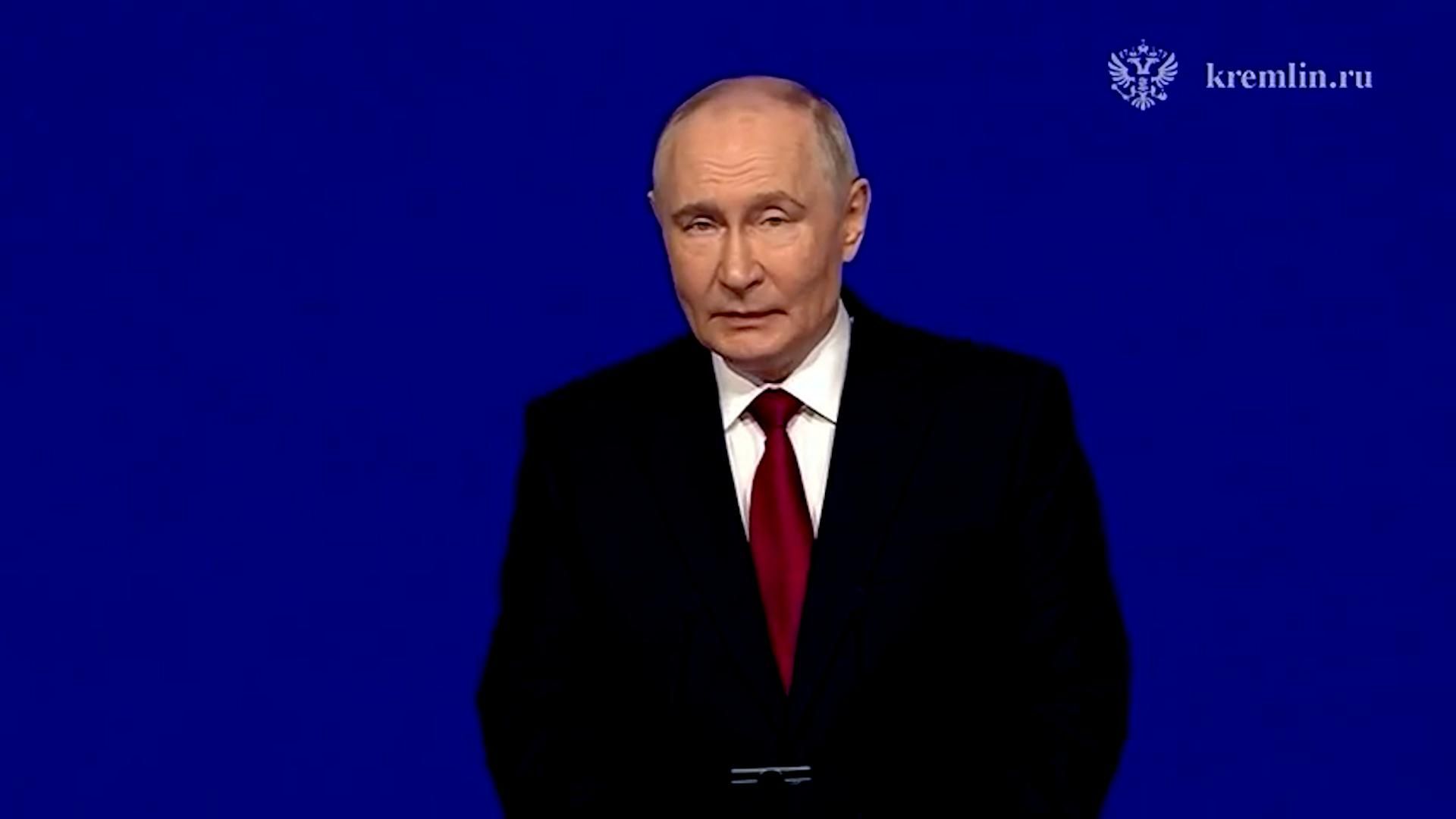 Всех, кто искренне любит нашу столицу: Путин поздравил россиян с Днем Москвы Всех, кто искренне любит нашу столицу: Путин поздравил россиян с Днем Москвы - РИА Новости, 1920, 05.09.2026