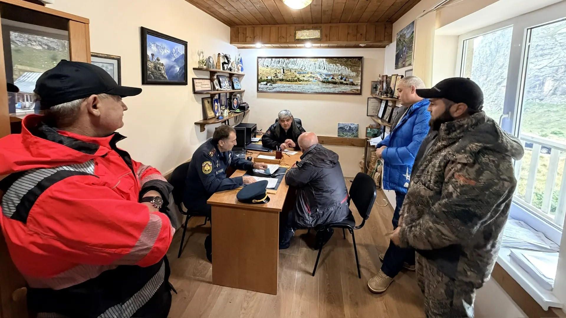 Операция по поиску альпинистов в Кабардино-Балкарской республике Операция по поиску альпинистов в Кабардино-Балкарской республике - РИА Новости, 1920, 07.09.2026