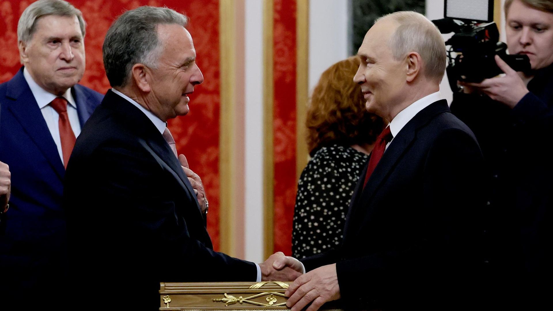 Президент РФ Владимир Путин, специальный посланник президента США Стивен Уиткофф и зять президента США Джаред Кушнер - РИА Новости, 1920, 21.10.2026
