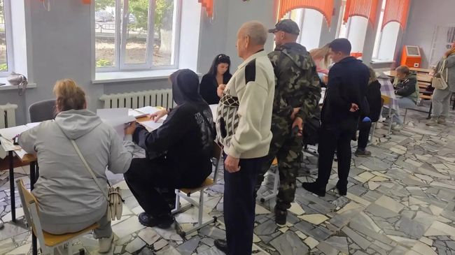 Пункт временного размещения для граждан, пострадавших в результате атаки ВСУ в Саратове Пункт временного размещения для граждан, пострадавших в результате атаки ВСУ в Саратове