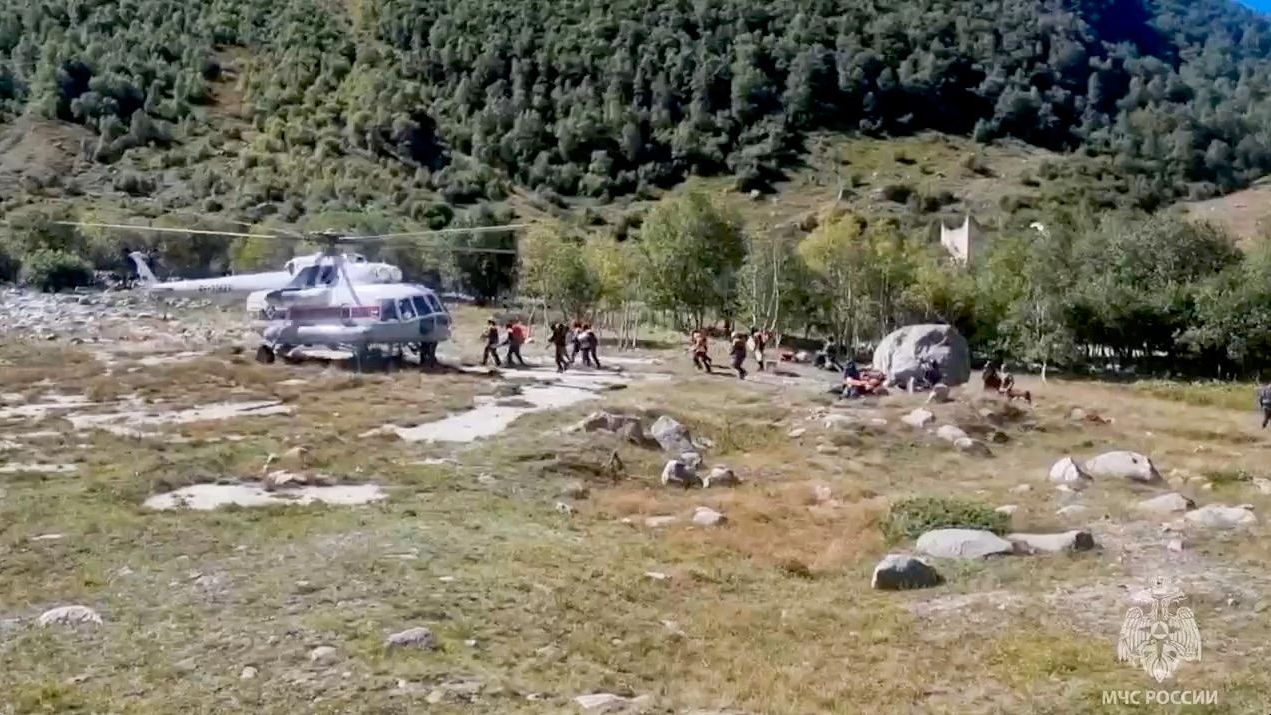 Операция по поиску альпинистов в Кабардино-Балкарской республике Операция по поиску альпинистов в Кабардино-Балкарской республике - РИА Новости, 1920, 09.09.2026