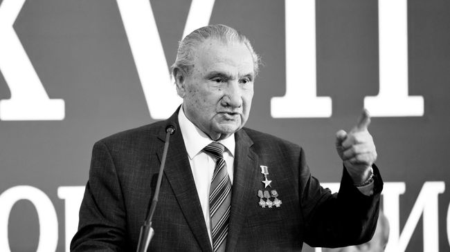Исхак Машбаш