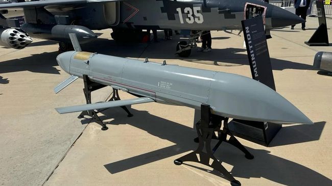 Новый авиационный боеприпас Дань-Т на Международной выставке авиации и космонавтики Эль-Аламейн-2026