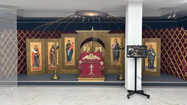 Выставка о походном храме в калмыцкой кибитке в Элисте
