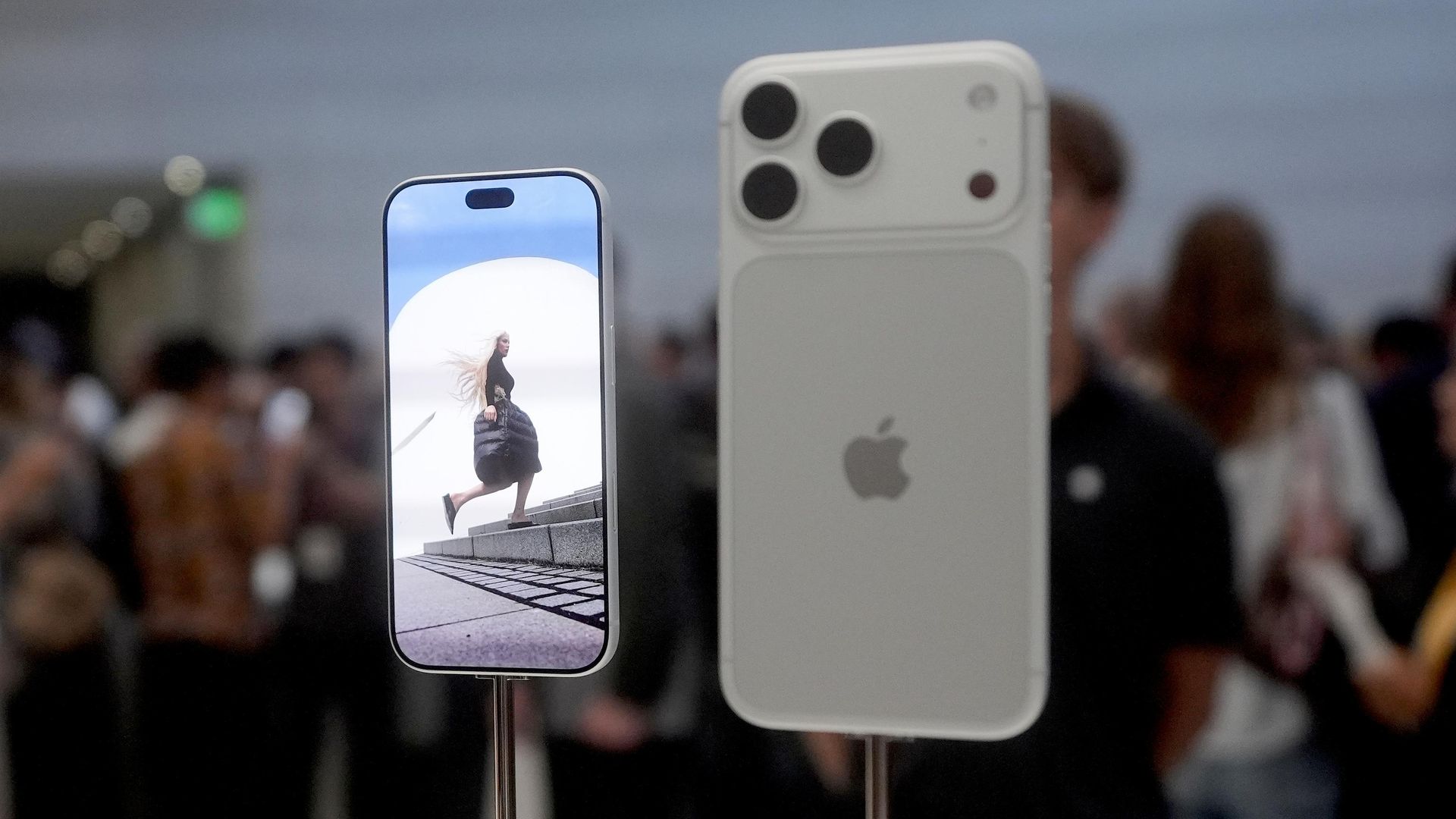 Презентация новых моделей iPhone Презентация новых моделей iPhone - РИА Новости, 1920, 09.09.2026