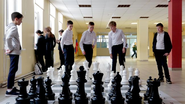 Минпросвещения запустит первое школьное телевидение по всей России