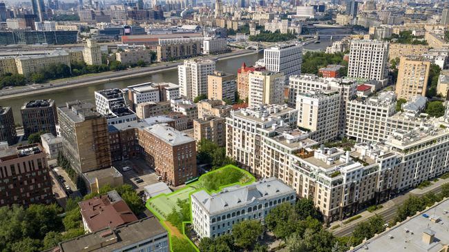 Выставленный на торги участок на Погодинской улице в Москве