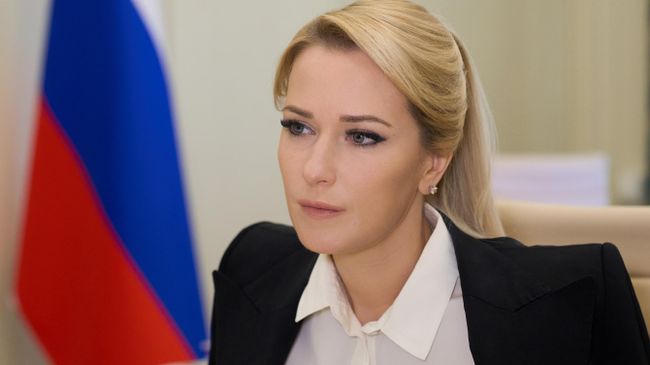Уполномоченный по правам человека в России Яна Лантратова Уполномоченный по правам человека в России Яна Лантратова