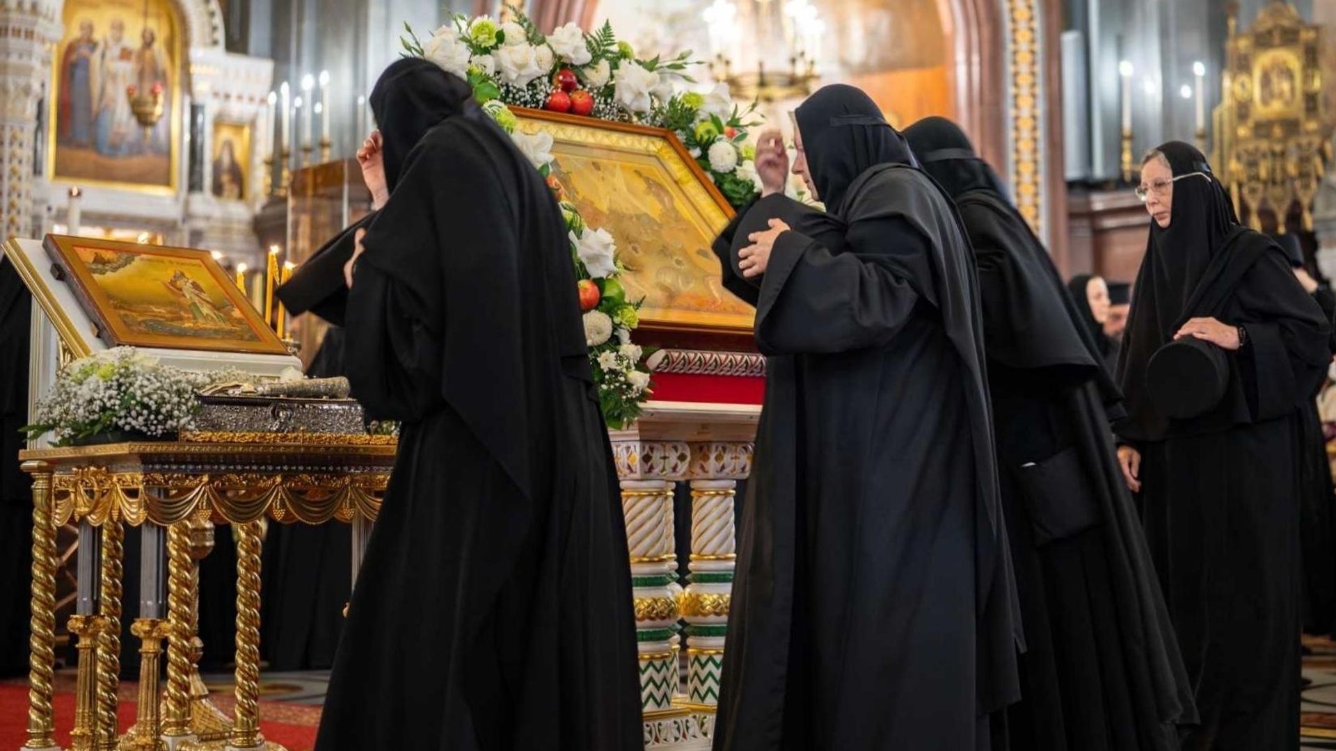Встреча мощей святителя Спиридона Тримифунтского в храме Христа Спасителя Встреча мощей святителя Спиридона Тримифунтского в храме Христа Спасителя - РИА Новости, 1920, 11.09.2026
