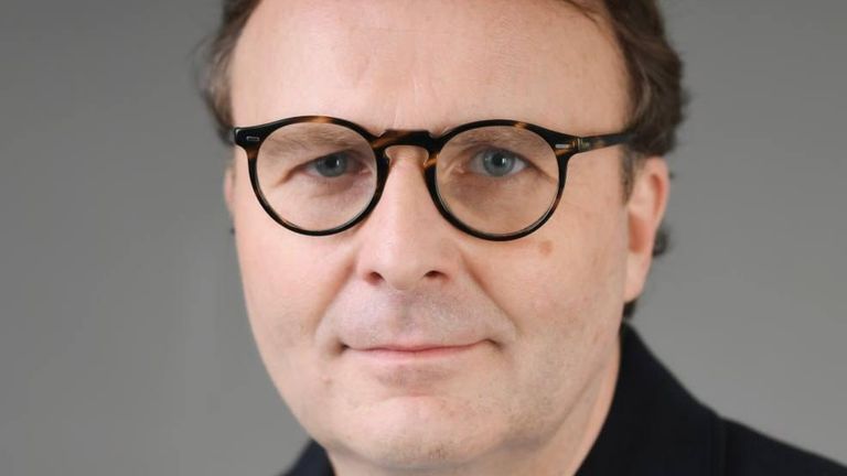 Исполнительный директор Сергей Феоктистов Исполнительный директор Сергей Феоктистов