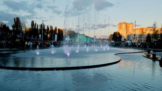 Первый этап реконструкции центральной площади в Тольятти завершен 
