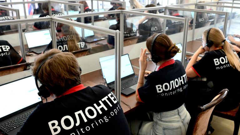 Ситуационный центр по общественному наблюдению за выборами депутатов Государственной думы России девятого созыва Ситуационный центр по общественному наблюдению за выборами депутатов Государственной думы России девятого созыва