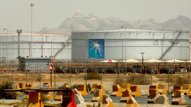Резервуары для хранения нефти компании Saudi Aramco