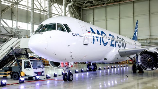 Импортозамещенный российский самолет МС-21-310 Импортозамещенный российский самолет МС-21-310