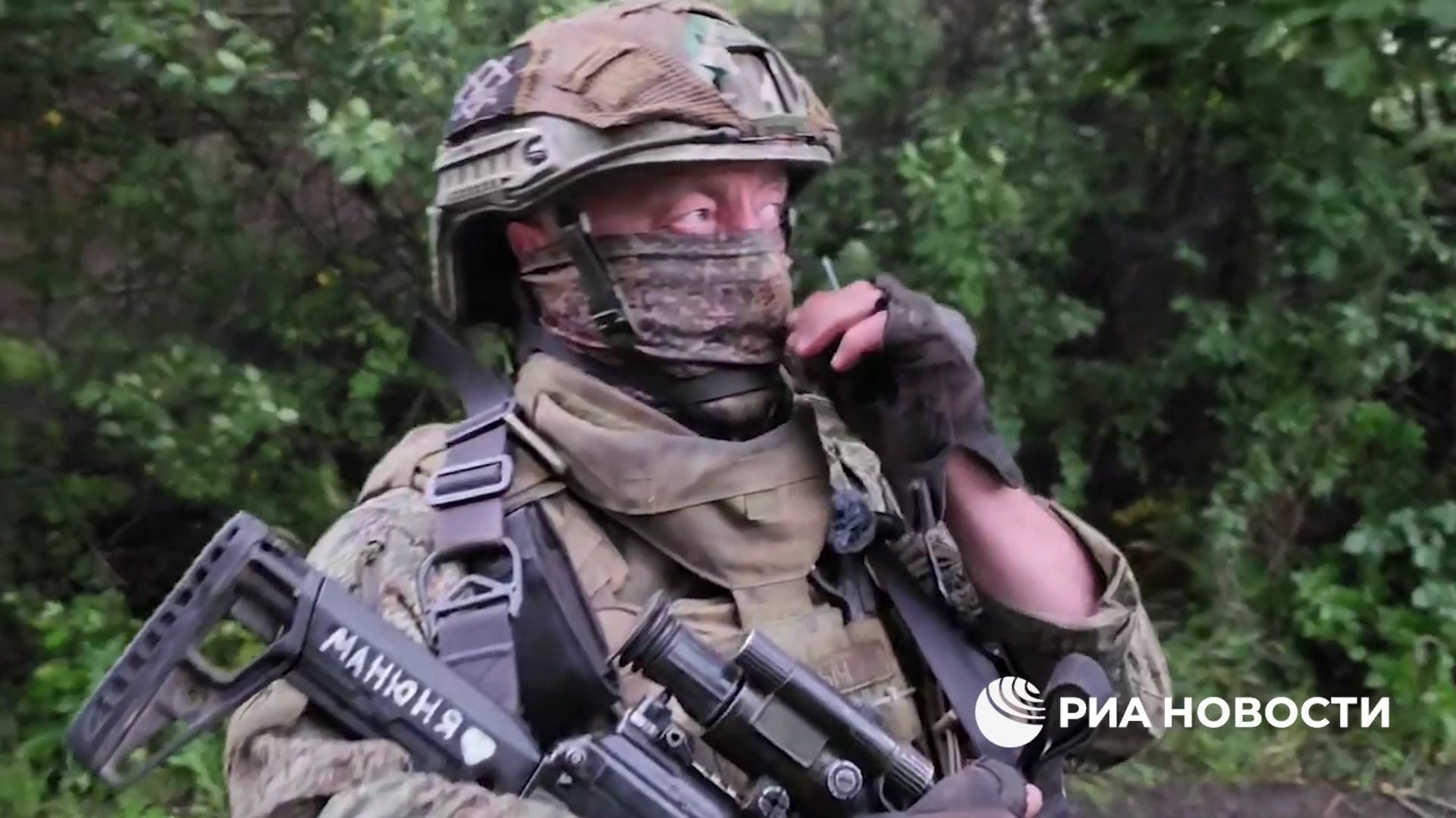 Сапер о маскировке ВСУшниками взрывчатки под детский подарок Сапер о маскировке ВСУшниками взрывчатки под детский подарок - РИА Новости, 1920, 19.09.2026