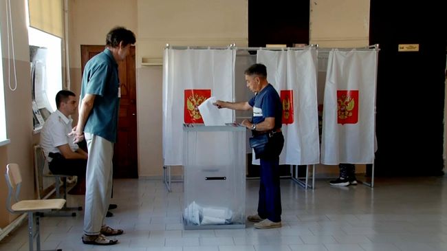 Я патриот. Жители Севастополя голосуют на выборах в Госдуму