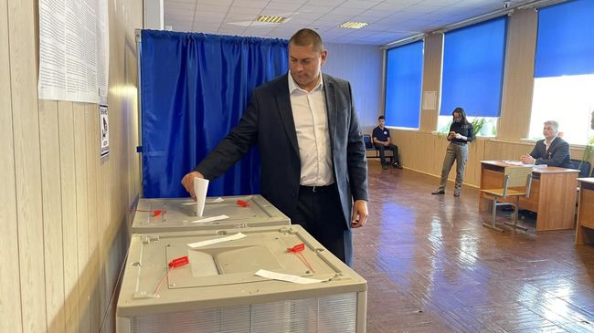 Нижегородский замминистра, ветеран СВО, участник программы Время героев Дмитрий Грачев проголосовал на выборах в Госдуму 