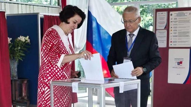 Голосование на избирательном участке в Малайзии