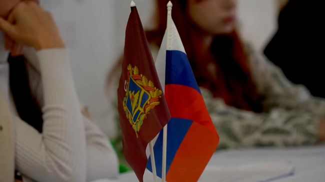 Мира хочется, все остальное есть: жители Брянска голосуют на выборах Мира хочется, все остальное есть: жители Брянска голосуют на выборах
