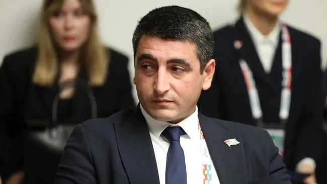 Батал Эшба, депутат Сухумского городского собрания Абхазии, международный наблюдатель на выборах в Государственную Думу в Москве Батал Эшба, депутат Сухумского городского собрания Абхазии, международный наблюдатель на выборах в Государственную Думу в Москве