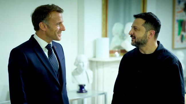 Президент Франции Эммануэль Макрон и Владимир Зеленский во время встречи в Нью-Йорке. 22 сентября 2026 Президент Франции Эммануэль Макрон и Владимир Зеленский во время встречи в Нью-Йорке. 22 сентября 2026
