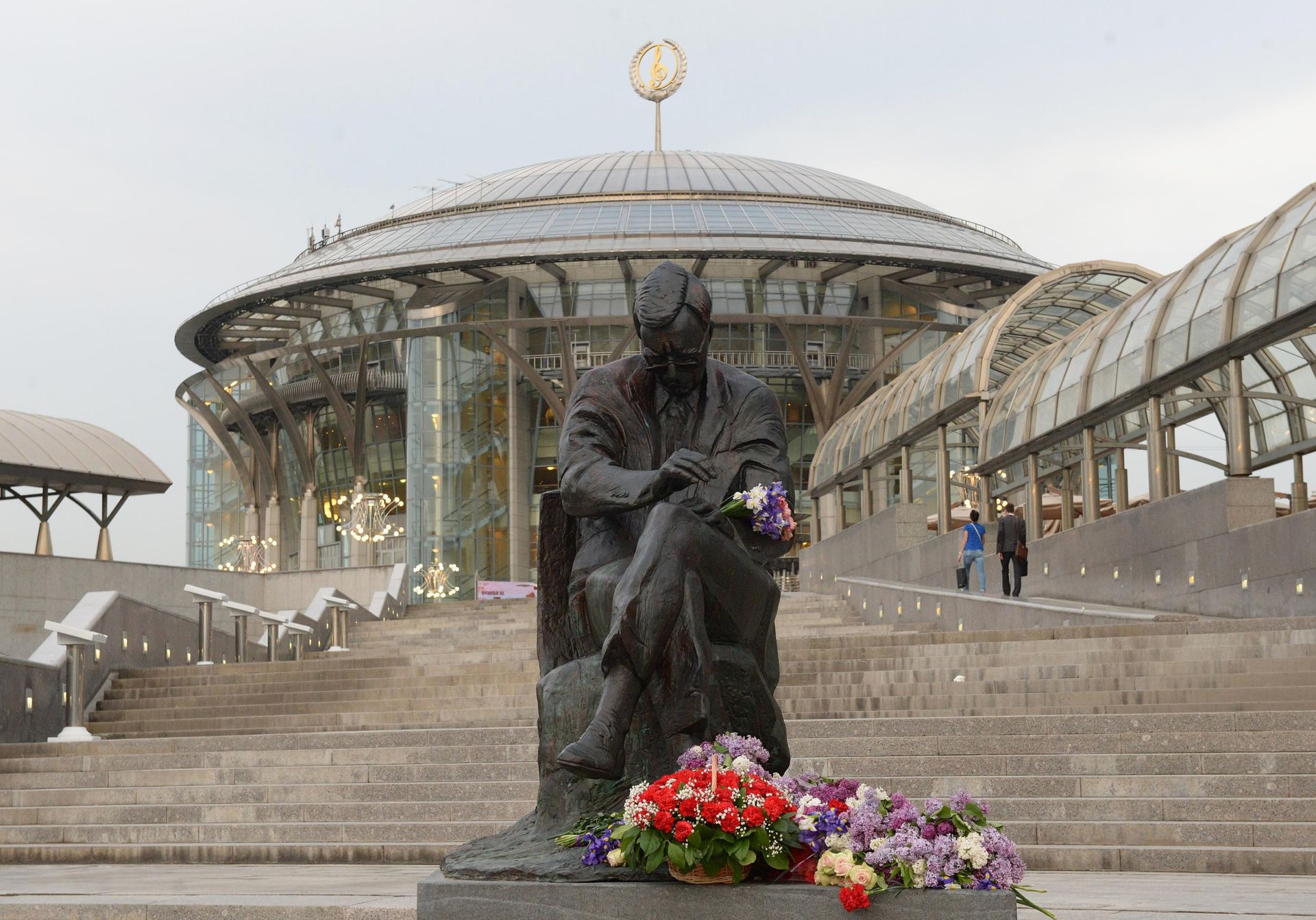 Памятник композитору Дмитрию Шостаковичу Памятник композитору Дмитрию Шостаковичу - РИА Новости, 1920, 23.09.2026
