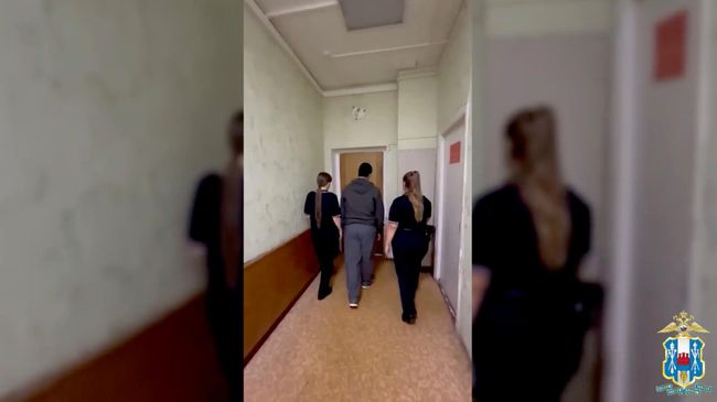 Задержание подростка, планировавшего поджечь отдел полиции в Ростове-на-Дону Задержание подростка, планировавшего поджечь отдел полиции в Ростове-на-Дону