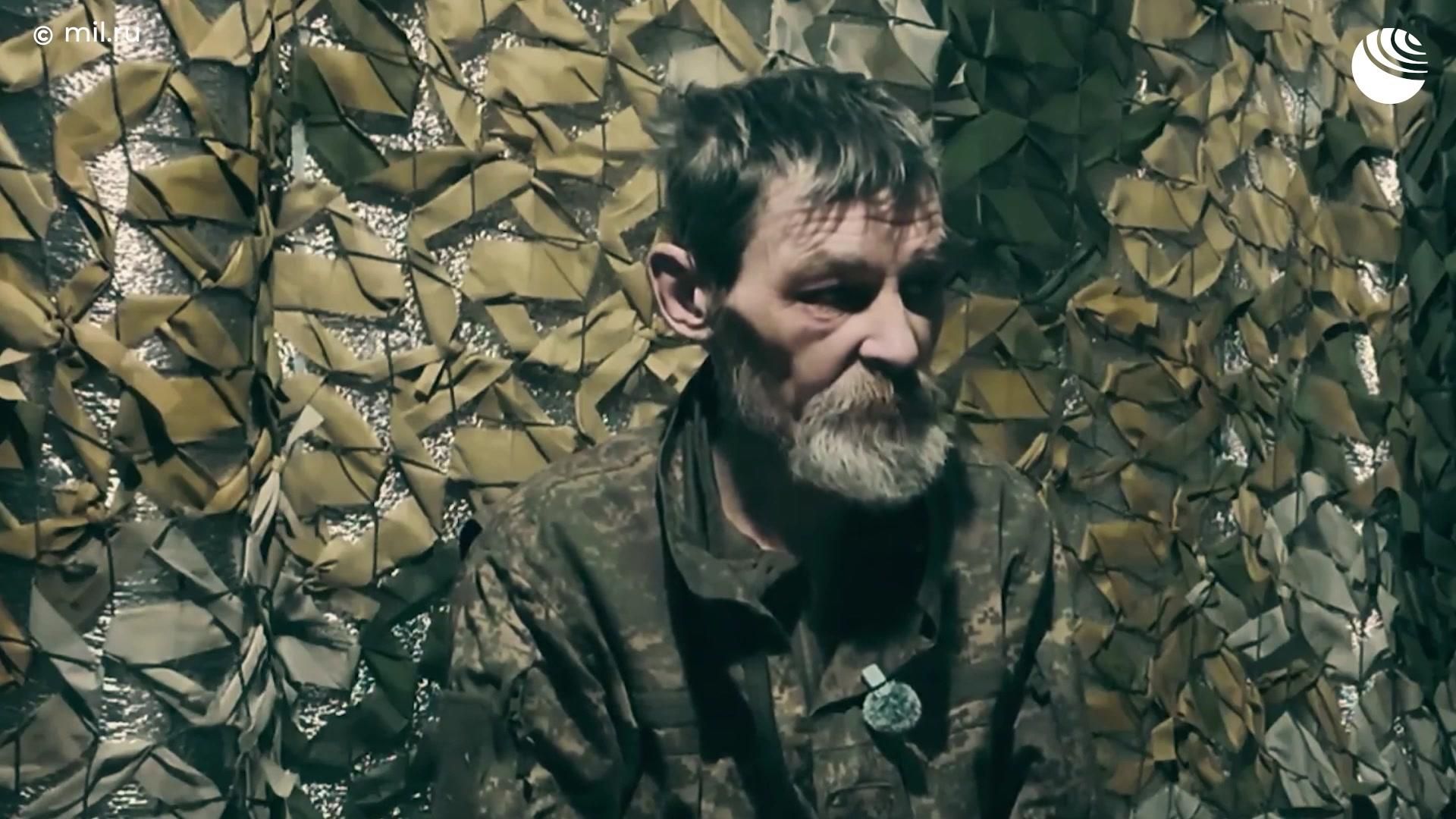 Пленный ВСУ о том, как боевиков оставили на позициях ради показательных съемок Пленный ВСУ о том, как боевиков оставили на позициях ради показательных съемок - РИА Новости, 1920, 25.09.2026