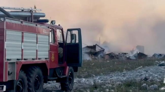 Пожар на заводе по производству петард в селе Кубринск Ярославской области Пожар на заводе по производству петард в селе Кубринск Ярославской области