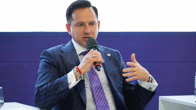 Ректор Тюменского государственного университета Иван Романчук