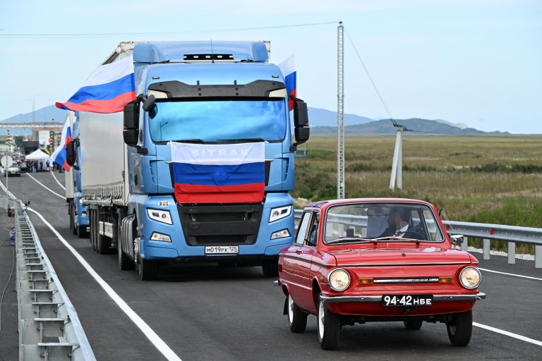 Открытие автомобильного моста между Россией и КНДР