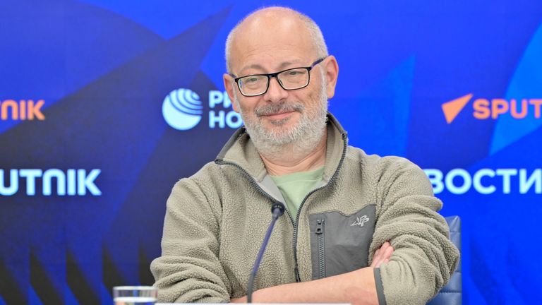 Руководитель лаборатории RSSDA, специалист Центра палеоискусства Института археологии РАН, заместитель начальника Петроглифической экспедиции ИА РАН Юрий Свойский