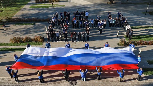 Патриотический флешмоб в подмосковном Реутове