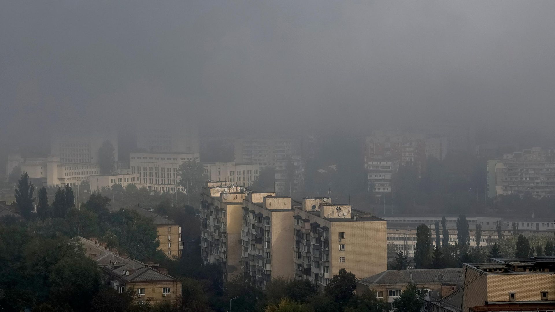 Дым в Киеве. 30 сентября 2026 года Дым в Киеве. 30 сентября 2026 года - РИА Новости, 1920, 30.09.2026