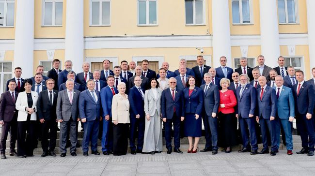Состав нижегородского парламента  
