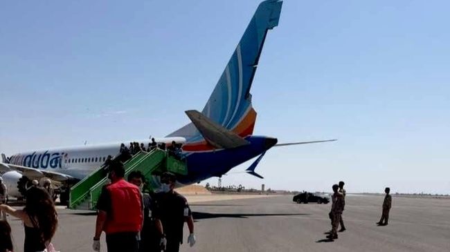 Самолет авиакомпании Flydubai, экстренно приземлившеийся в Табуке, Саудовская Аравия