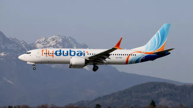 Самолет Boeing 737-8 MAX с бортовым номером A6-FKF авиакомпании Flydubai