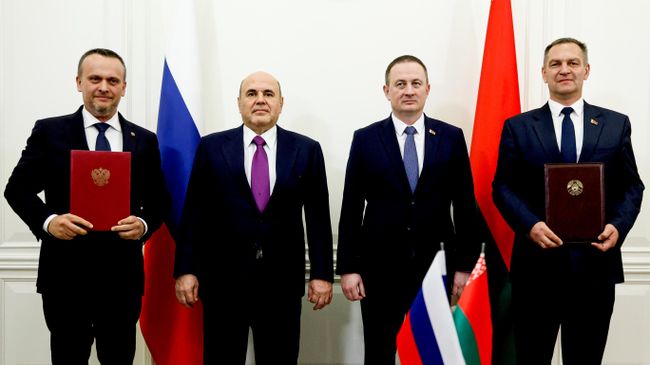 Церемония подписания меморандума о строительстве высокоскоростной железнодорожной магистрали по маршруту Москва - Минск. 1 октября 2026