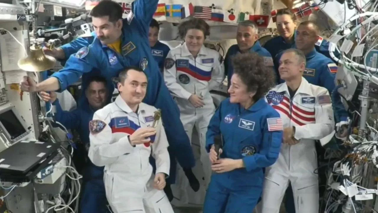 https://cdnn21.imgria.ru/images/07ea/0a/04/2122167152_0:70:1281:790_1280x0_80_0_0_8d4d1f84e6b0a3f37dd9a96a63264ed3.jpg.webp