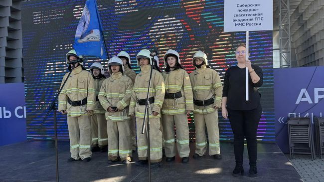 Арт-парад Лица профессий в Красноярске Арт-парад Лица профессий в Красноярске