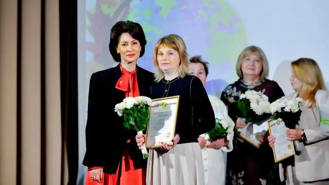 Церемония вручения наград работникам образования в Химках 
