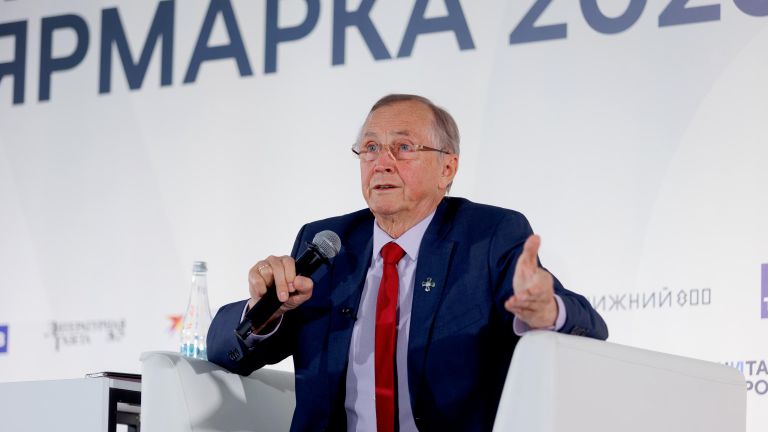 Николай Бурляев на Нижегородской книжной ярмарке, 2026