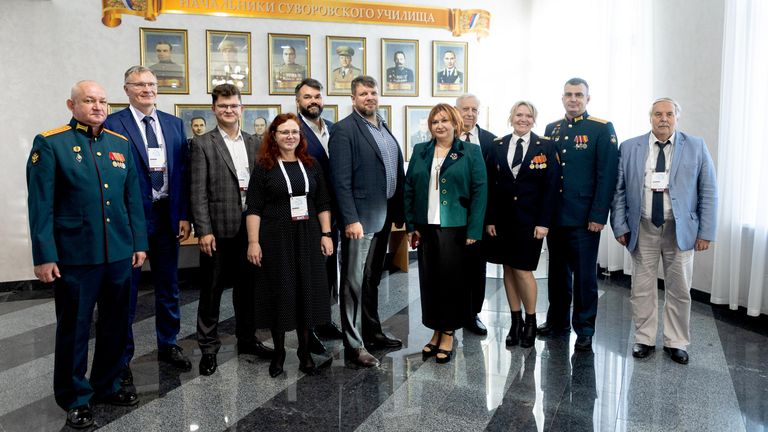 Участники, педагоги, эксперты и организаторы Всероссийского патриотического фестиваля Победа.Фест