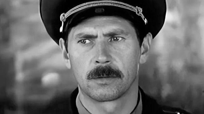 Василий Попов в фильме Атака