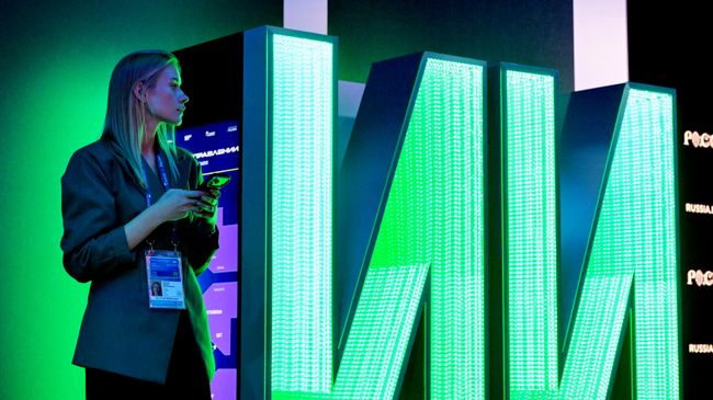 Более 70 процентов крупных компаний интегрировали ИИ, заявил эксперт