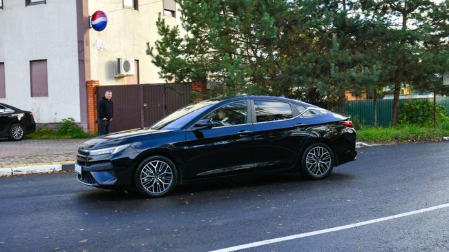 Глава городского округа Химки Инна Федотова оценила качество ремонта дороги Терехово-Ивакино