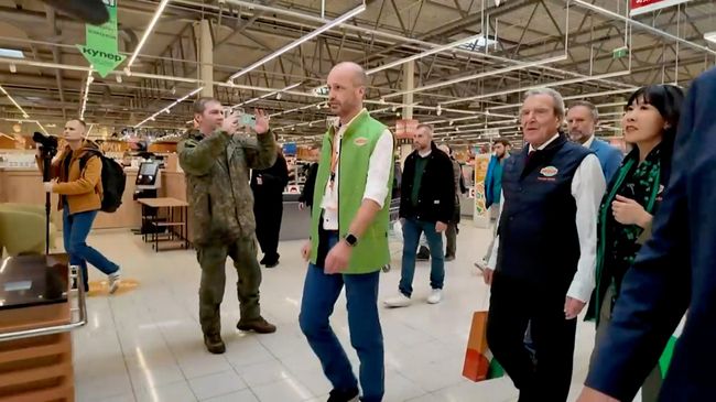 Экс-канцлер Германии Шредер в московском Глобусе